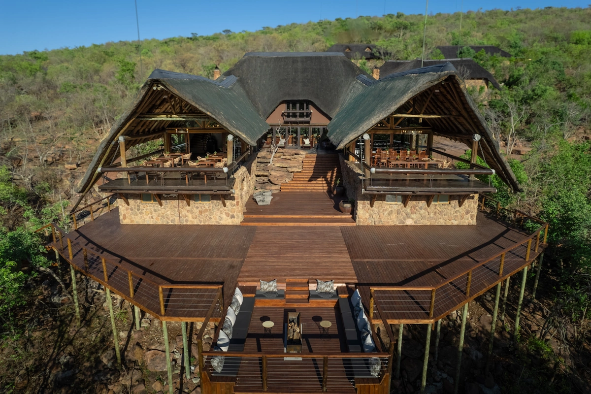 Sediba Luxury Safari Lodge Main lodge building 003.webp