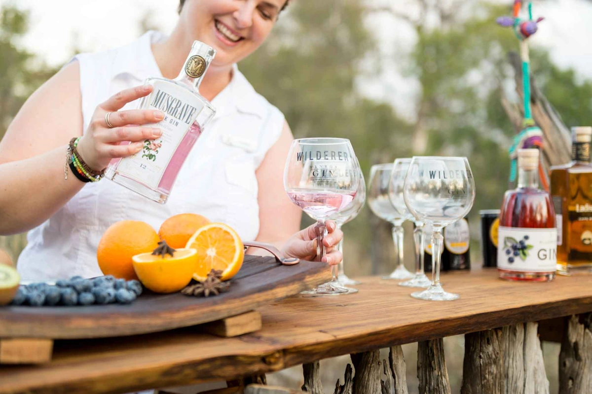 nThambo Tree Camp Sundowner drinks 001.webp