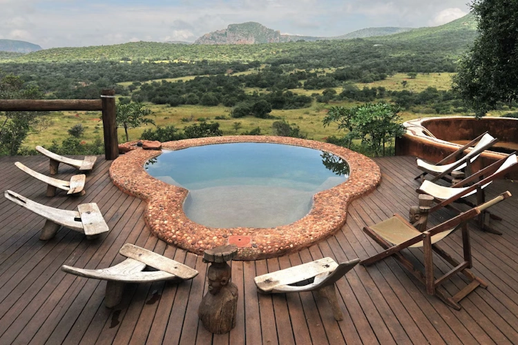 Leshiba Wilderness pool.webp