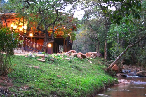 mvubu falls hotel omgeving.jpg