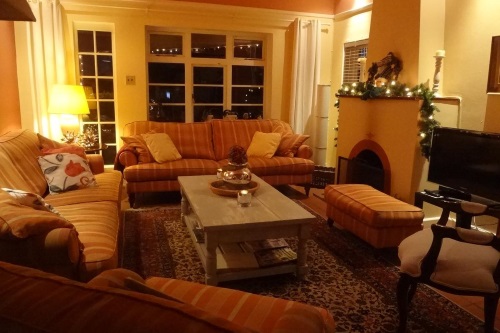 walker bay manor huiskamer.jpg