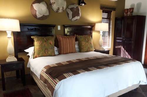 lodge afrique kamer.jpg