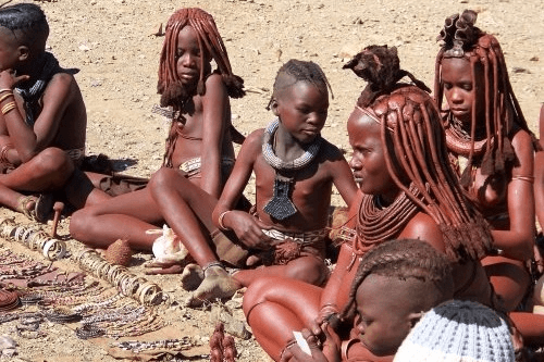 himba namibie 011.png