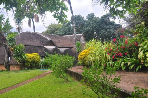 ngala beach lodge tuin.png