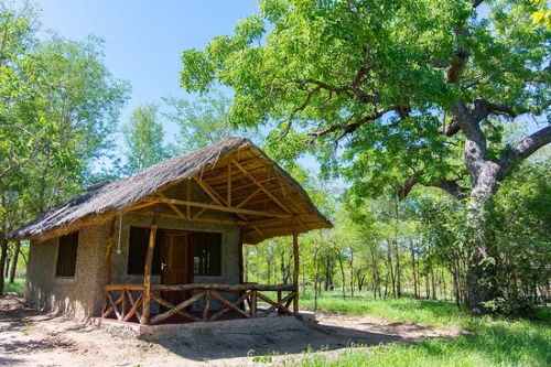 asante afrika camp huisje.png