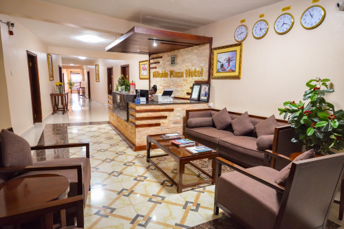 hillside plaza hotel lounge.png