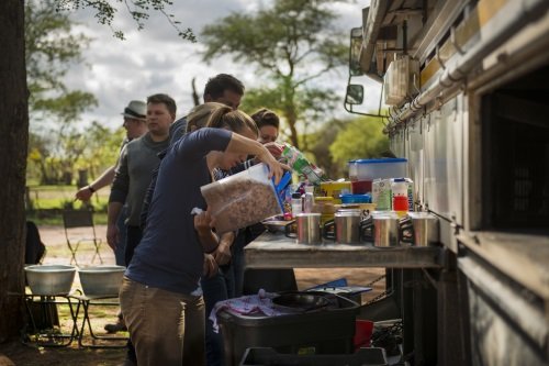Klik op de afbeelding voor een vergroting meal time 001.jpg