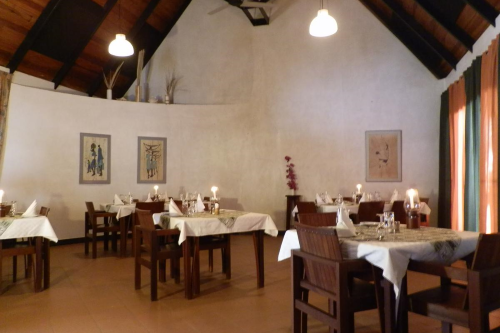 speke bay lodge restaurant.png