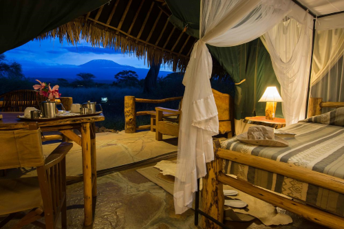 kibo safari camp tent 004.png