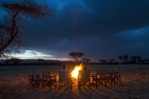 serengeti kati kati tented camp kampvuur.png