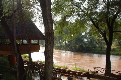 samburu game lodge rivier.png