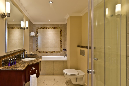 avani windhoek hotel badkamer.png