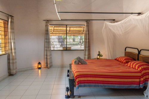 kuti reserve bush villas kamer.png