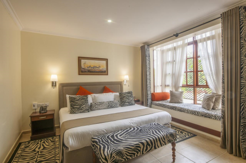the african tulip kamer.png