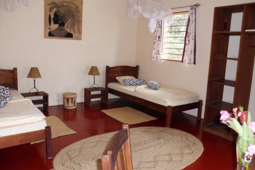 meru mbega lodge kamer.png