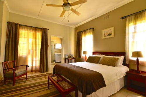 banff lodge hotel kamer.png