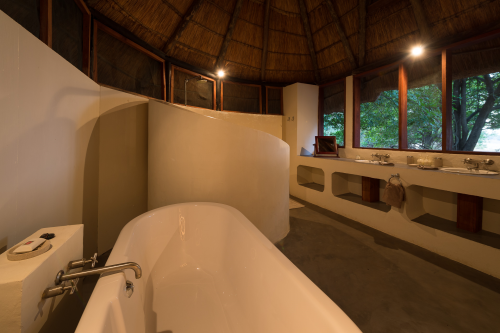s_luangwa_2014-07-91e.png