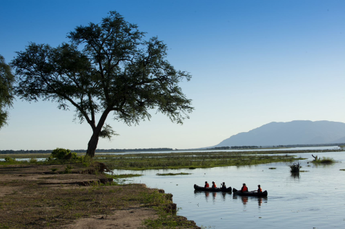 nyamatusi camp kanotocht zambezi rivier.png