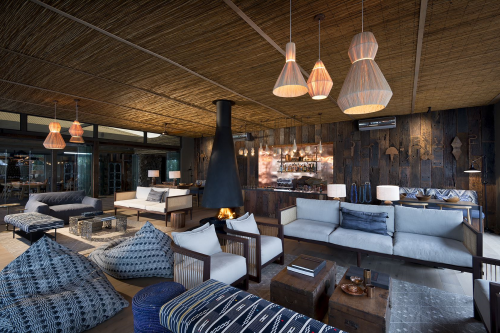 thorntree river lodge lounge.png
