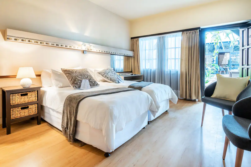 europa hof hotel kamer.png