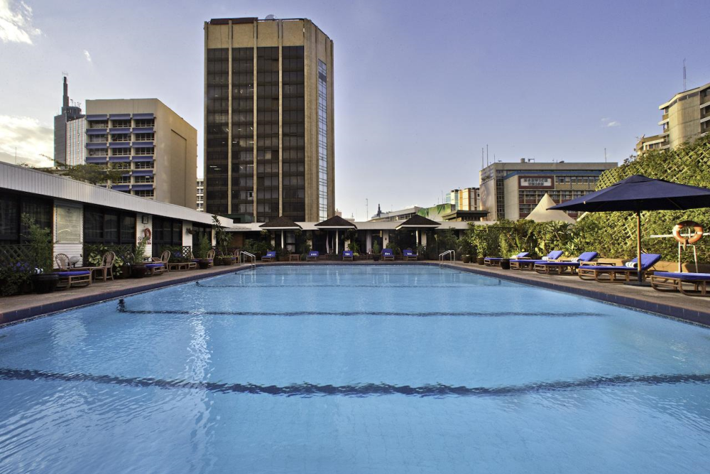 hilton nairobi zwembad.png