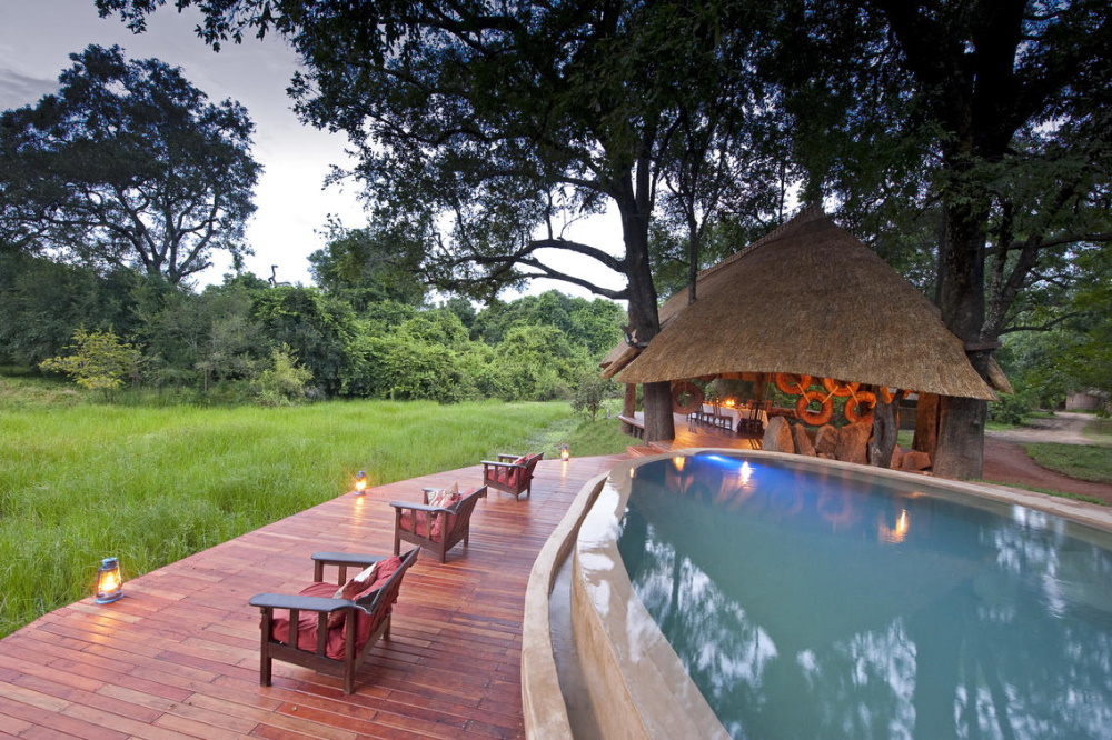 nkwali camp pool.jpg