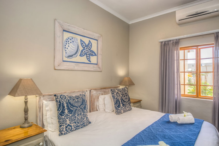 the kraal addo kamer.jpg