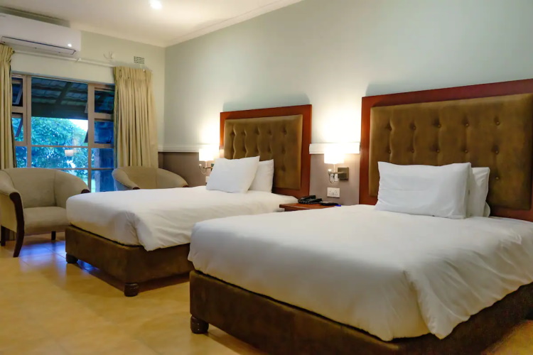 great zimbabwe hotel kamer.jpg