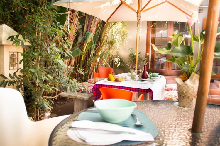 cape nelson guest house tuin 002.jpg