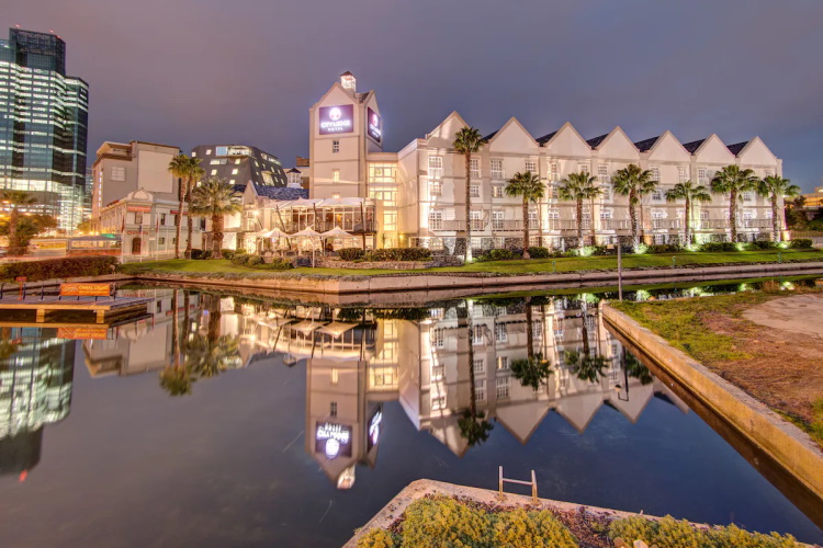 city lodge hotel v&a waterfront 001.jpg