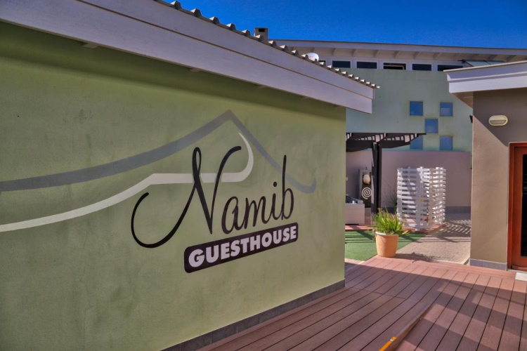 namib guesthouse voorkant.jpg