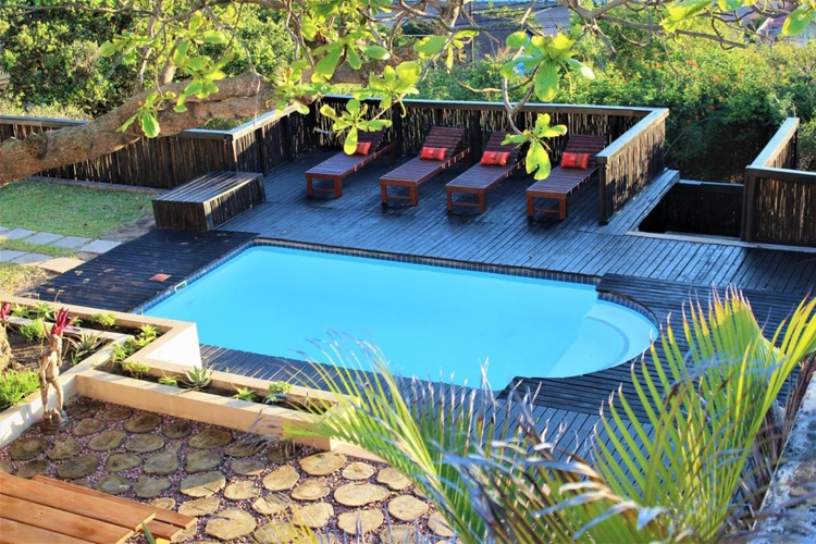 planet scuba bed and breakfast zwembad.jpg