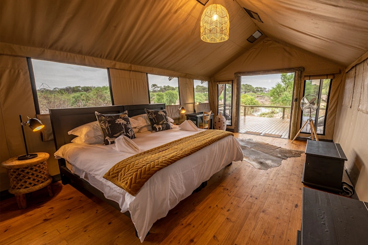 mogotlho safari lodge tent.webp