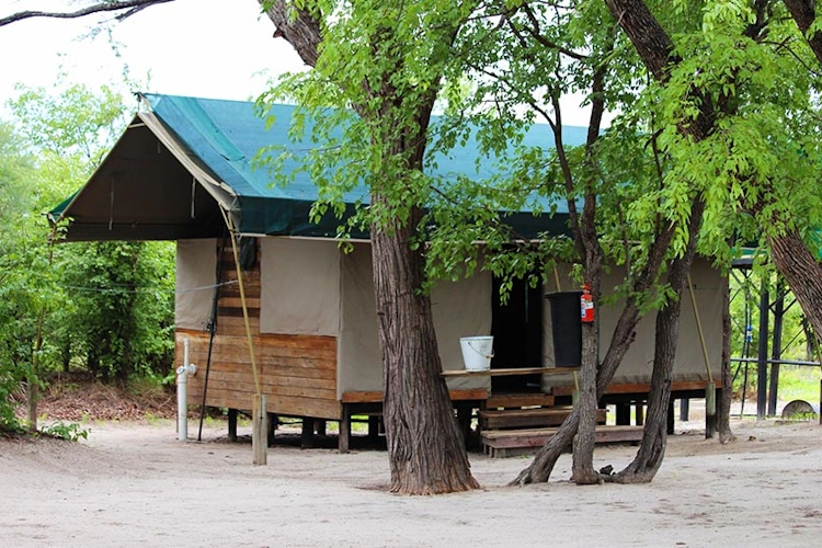 mankwe adventure camp tent buitenkant 3.webp