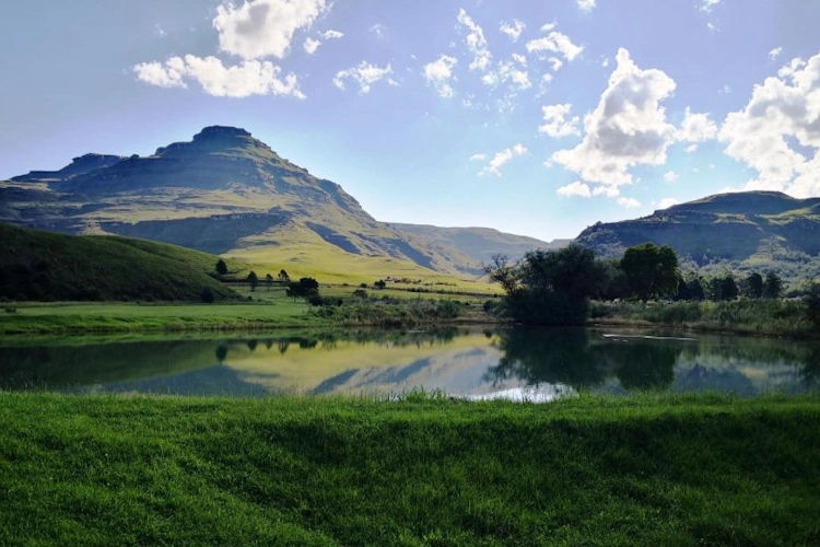 premier sani pass resort omgeving 002.webp