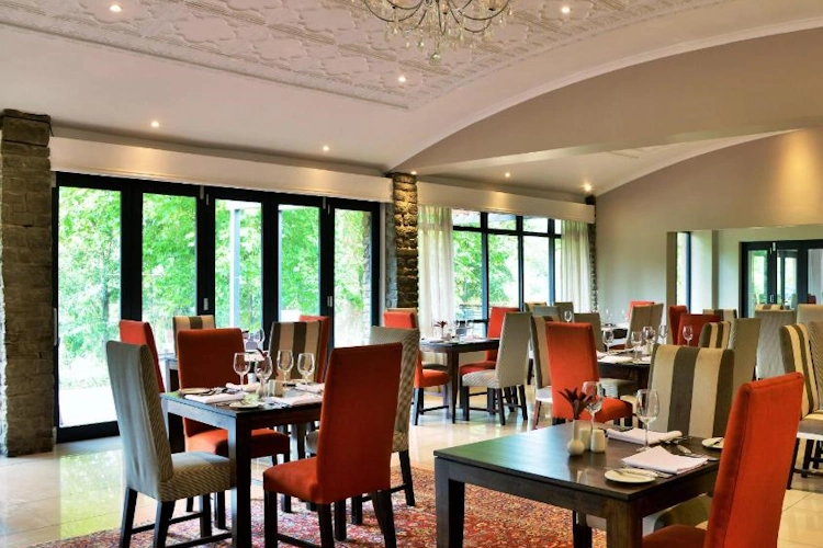 premier sani pass resort restaurant.webp