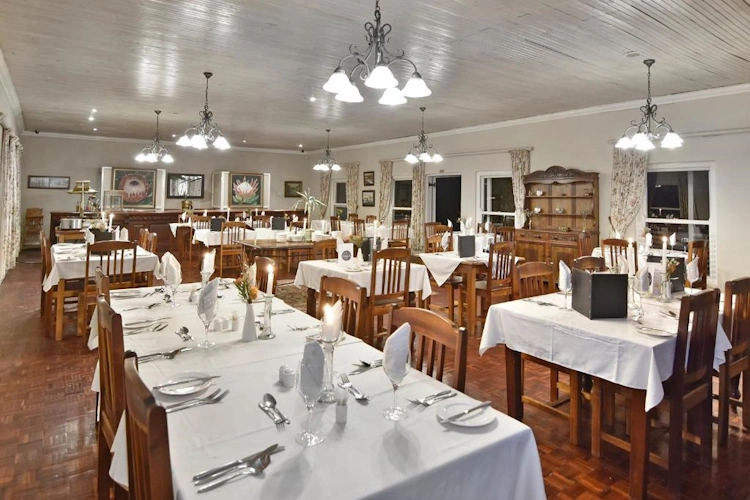 zuurberg mountain inn restaurant.webp
