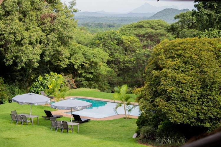 kumbali country lodge zwembad.webp