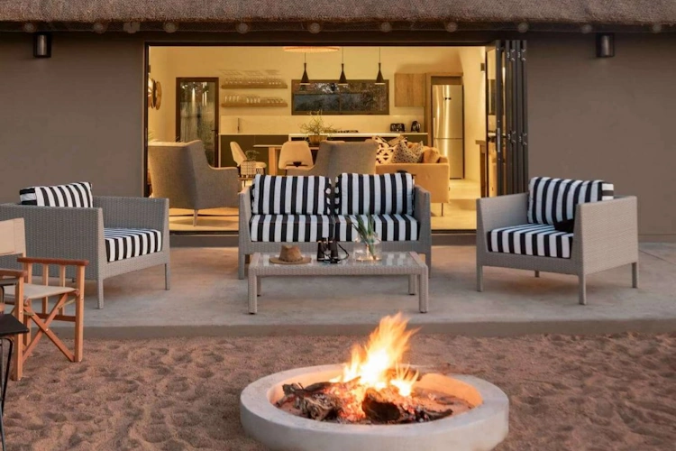 Xanatseni Private Camp boma 2.webp