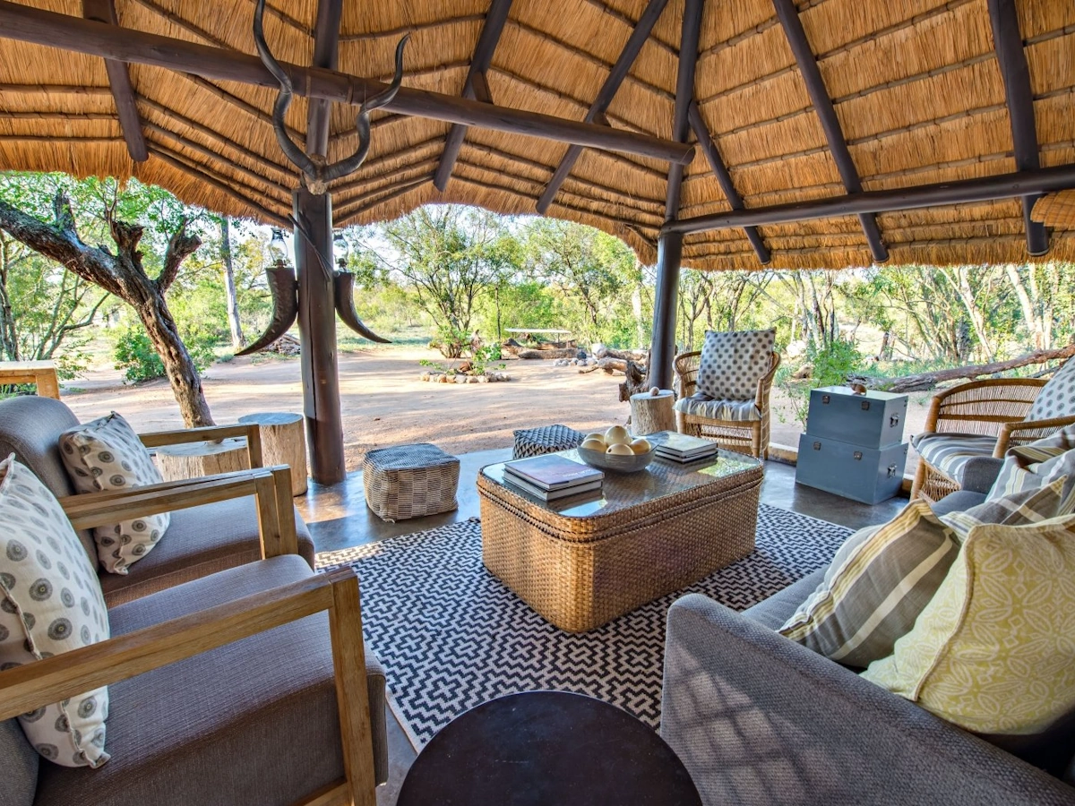 Pungwe Safari Camp lounge.webp