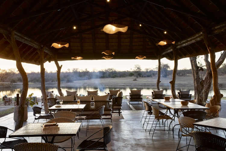 Arathusa Safari Lodge sitting outside 002.webp