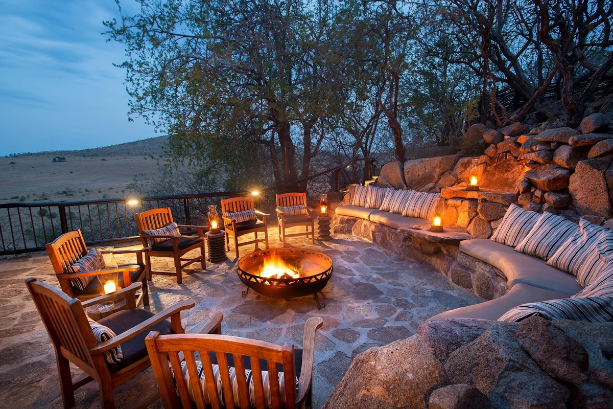 Tshukudu Bush Lodge buma 001.webp