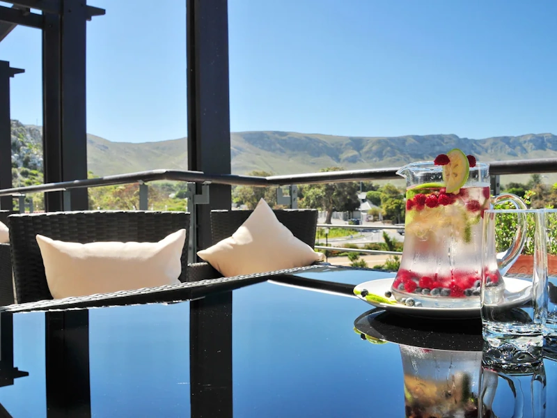 Whale Coast Hotel One Bedroom Apartment Mountain view.webp