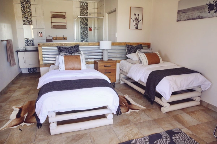 Kgalagadi Lodge kamer.webp
