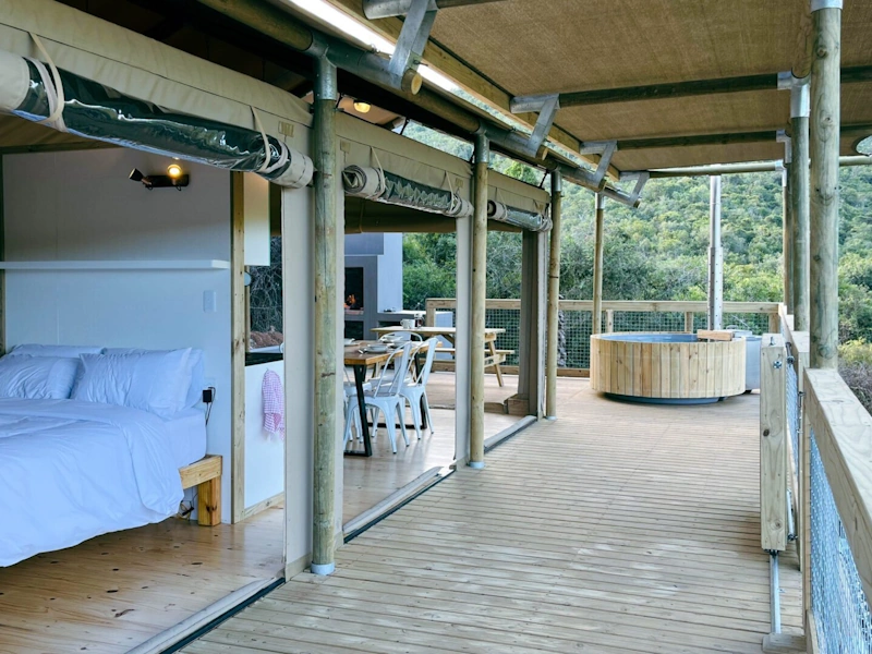 AfriCamps Addo Hot Tub Tent 001.webp