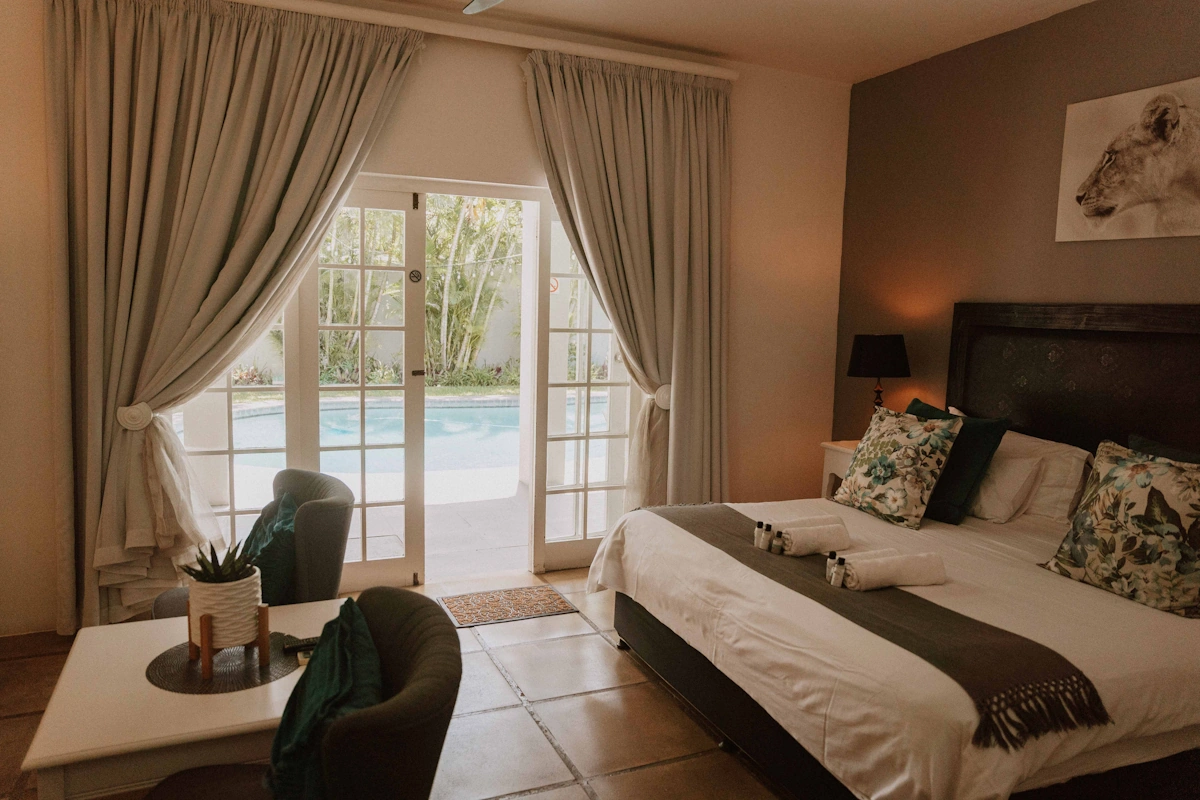 Caza Beach Guest House kamer 001.webp