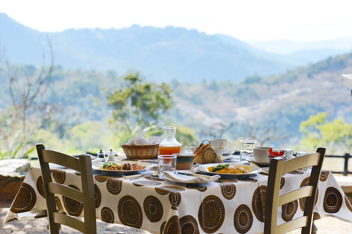 Tomjachu Bush Retreat ontbijt 001.webp