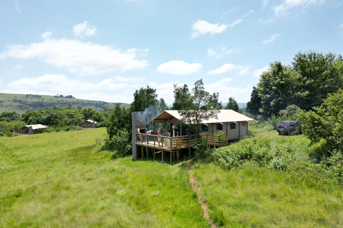 AfriCamps Champagne Valley tent 001.webp