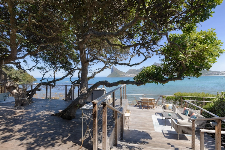 Tintswalo Atlantic terras 002.webp
