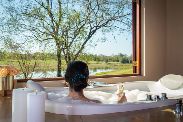 Arathusa Safari Lodge spa view 001.webp
